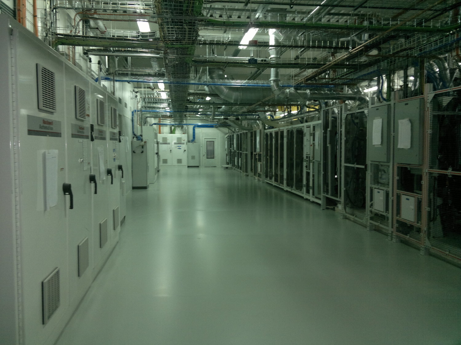 <span style="font-weight: bold;">от 1480 руб/м²</span>